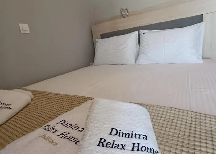 Dimitra#relaxhomekallithea شقة *