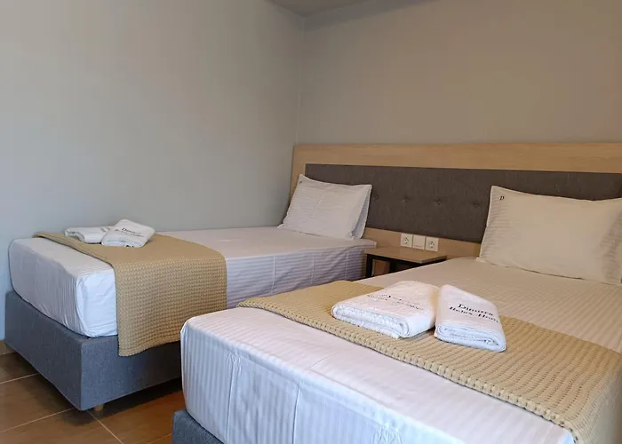 Dimitra#relaxhomekallithea شقة *